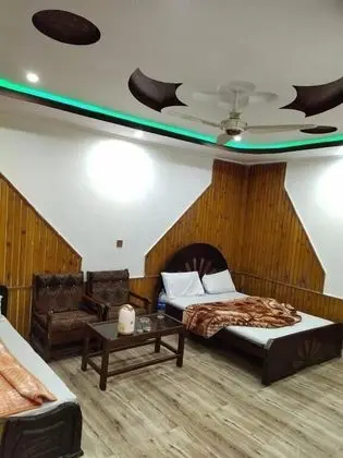 Deluxe Tek Büyük Yataklı Oda