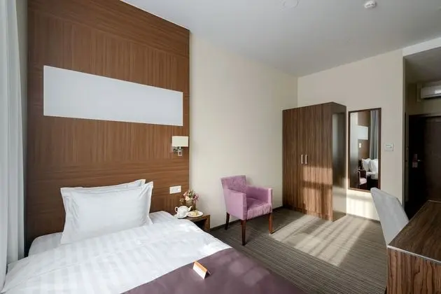 Business Tek Kişilik Oda