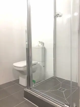 Standard Oda, 1 Büyük (Queen) Boy Yatak
