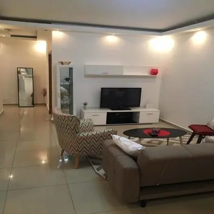 Comfort Apart Daire, 2 Yatak Odası, Buzdolabı ve Mikrodalga, Şehir Manzaralı
