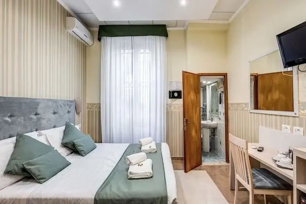 Tek Büyük veya İki Ayrı Yataklı Oda