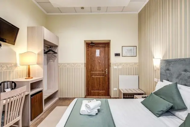 Tek Büyük veya İki Ayrı Yataklı Oda