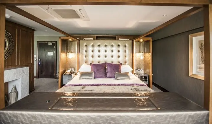 Parklands Suite