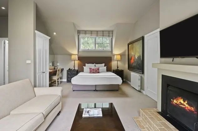 Çatı Katı (Loft)