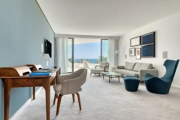 Junior Panoramic Suite, 1 Bedroom, Balcony, Sea View