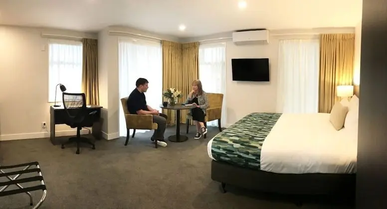 Deluxe Spa