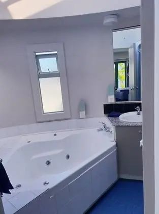 Oda, 1 En Büyük (King) Boy Yatak, Sıcak Su Küveti (Penthouse)