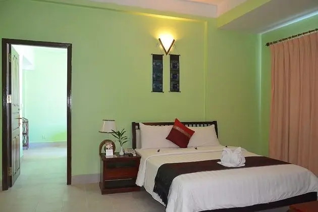 Deluxe Family Connecting Room