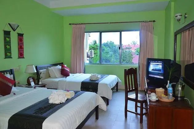 Deluxe Twin Room