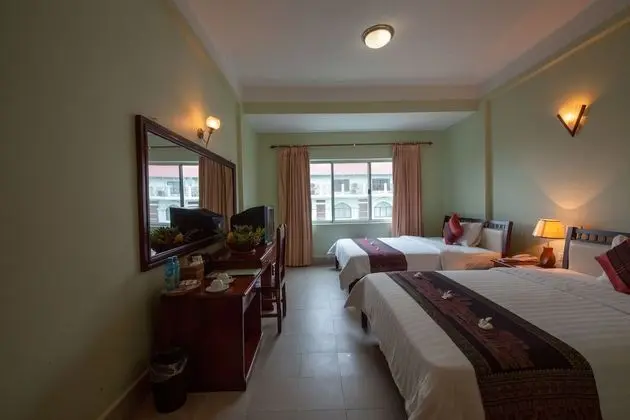 Deluxe Twin Room (4 Adults)