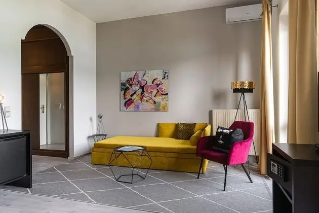 Junior Süit, Göl Manzaralı (Superior)