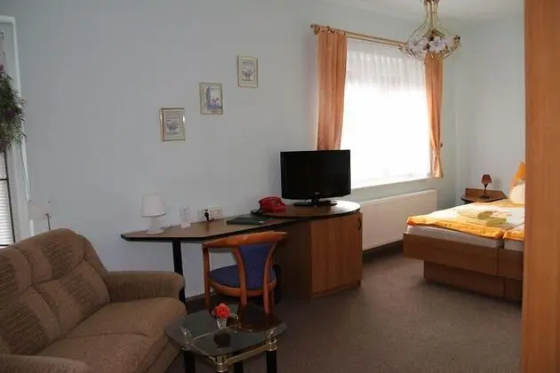 Tek Büyük Yataklı Oda