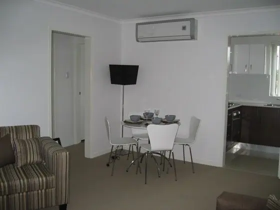 Apart Daire, 2 Yatak Odası, Sigara İçilmez