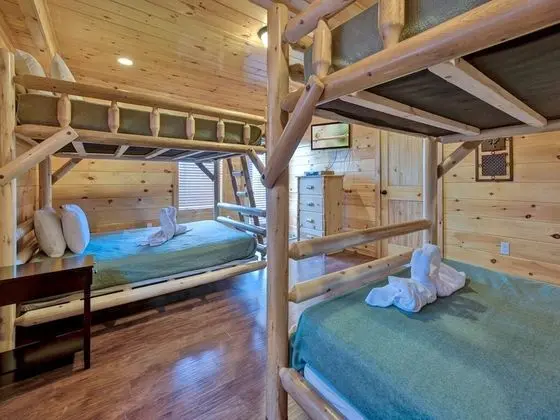 Kulübe (Parkside Lodge)