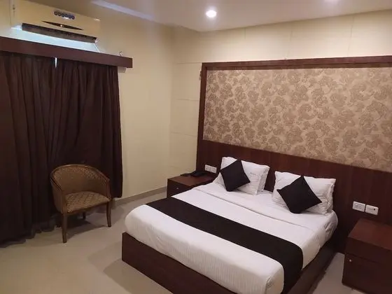 Deluxe Tek Büyük Yataklı Oda, 1 Büyük (Queen) Boy Yatak, Şehir Manzaralı