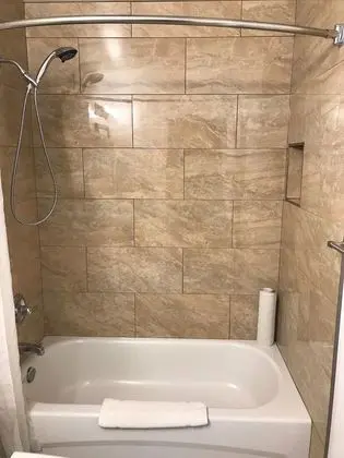 Standard Oda, 1 Büyük (Queen) Boy Yatak