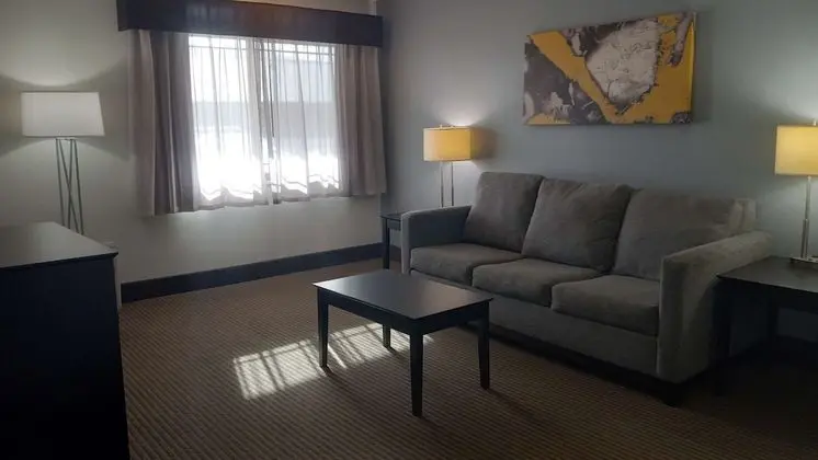 Süit, 1 En Büyük (King) Boy Yatak, Sigara İçilmez (with Sofabed)
