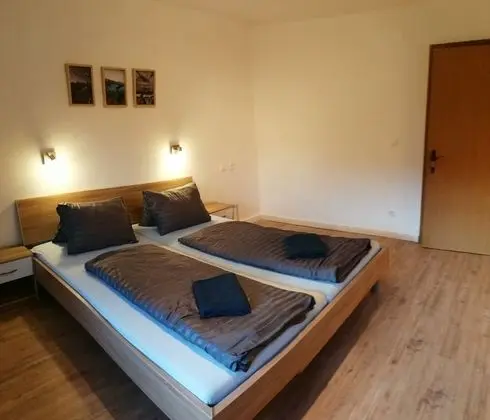 Apart Daire, Zemin Kat