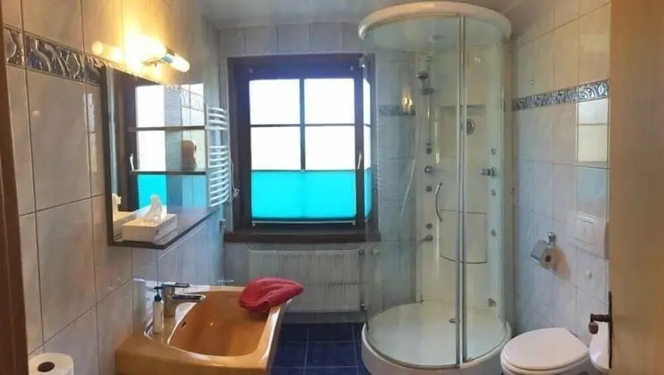 Apart Daire, Zemin Kat