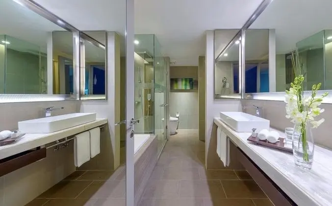 Premier Süit, Bahçe Manzaralı