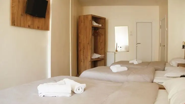 Corner Suite