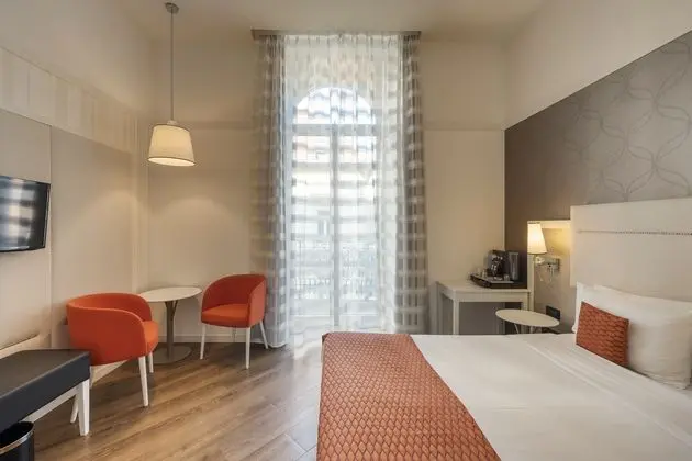 Executive Oda, Balkon