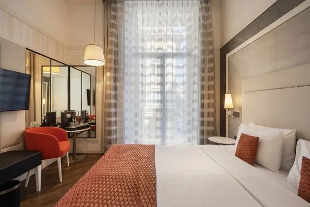 Executive Oda, Balkon