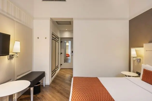 Executive Oda, Balkon
