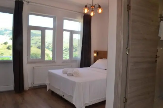 Çift Kişilik, Şehir Manzaralı, Balkonlu