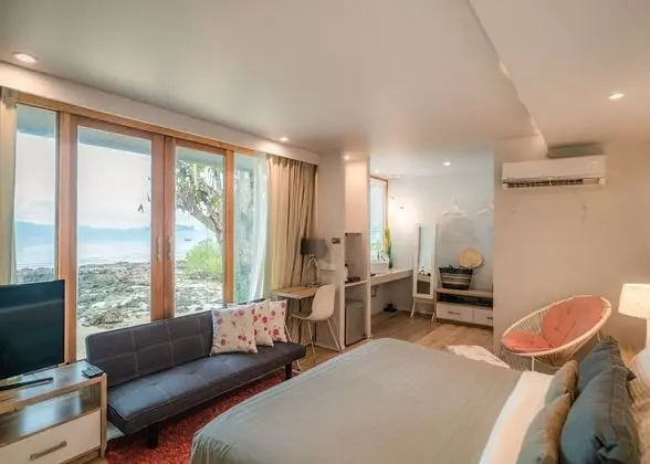 Superior Seaview