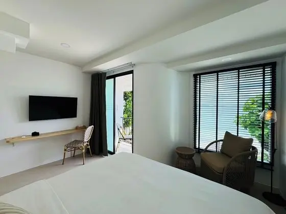 Superior Seaview