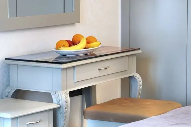 Room service - dining