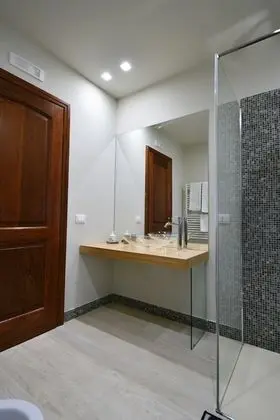 Comfort Tek Büyük Yataklı Oda, Bahçe Manzaralı (Talia)