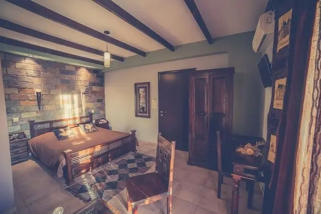 Dört Kişilik Oda, Dağ Manzaralı