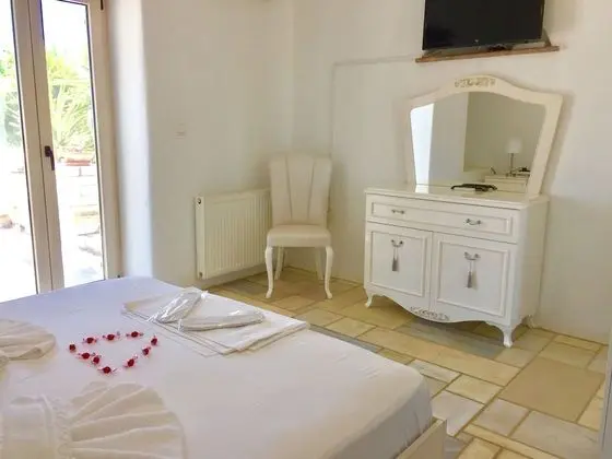 Villa, 3 Yatak Odası, Kişiye Özel Havuzlu, Deniz Manzaralı