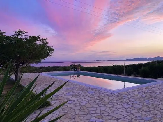 Villa, 3 Yatak Odası, Kişiye Özel Havuzlu, Deniz Manzaralı