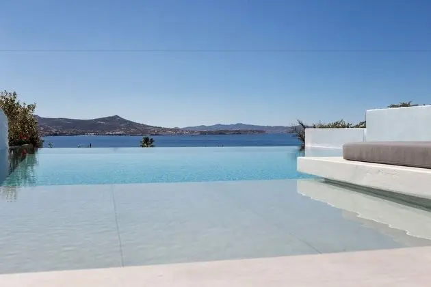 Deluxe Suite Private Pool Gym Sea View
