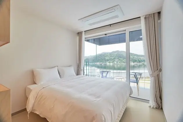 Standard Oda, Balkon