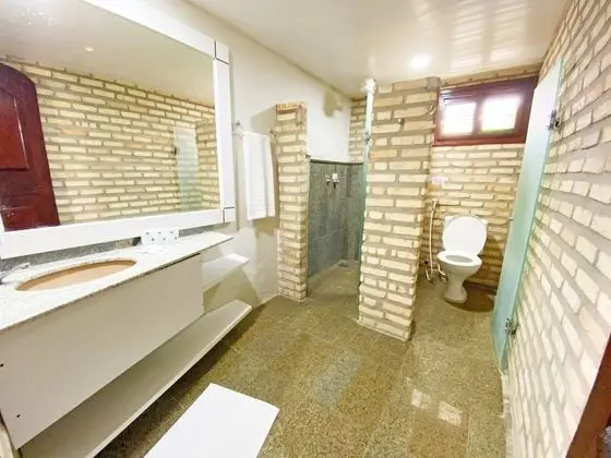 Dağ Evi, Bahçe Manzaralı (Top)