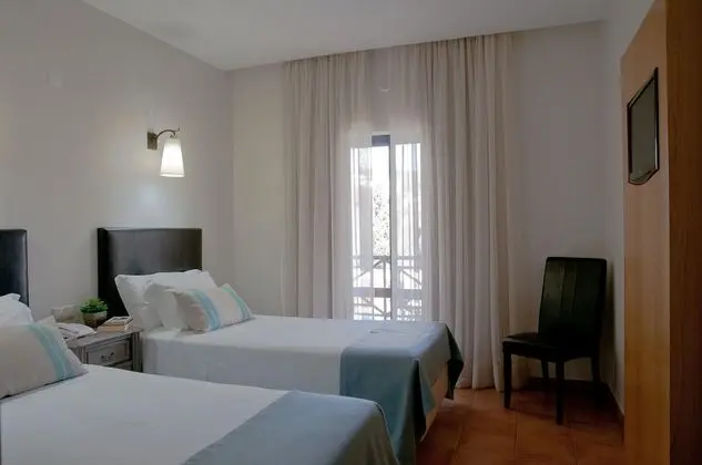 Standard Oda, 2 Tek Kişilik Yatak