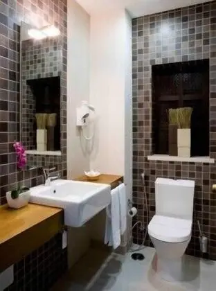 Standard Tek Büyük Yataklı Oda