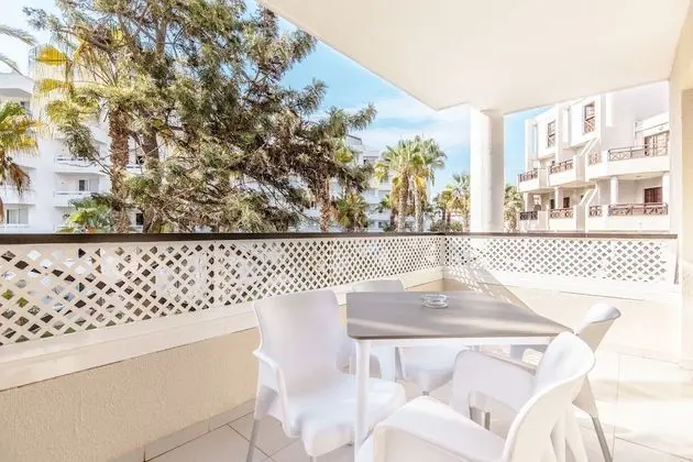 Deluxe Oda, 1 Yatak Odası (2 Adults + 2 Children)