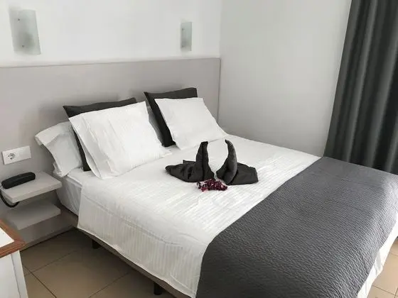 Bungalov, 1 Büyük (Queen) Boy Yatak, Havuz Manzaralı