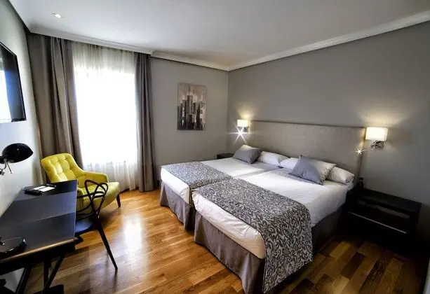 İki Ayrı Yataklı Oda