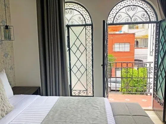 Deluxe Oda (Suite Napoles)