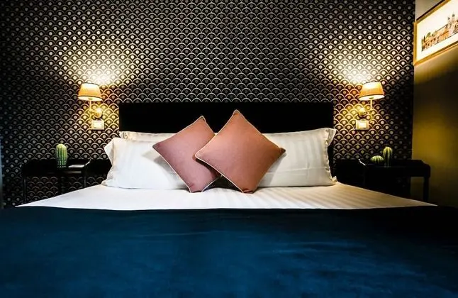 Basic Üç Kişilik Oda, Birden Çok Yatak