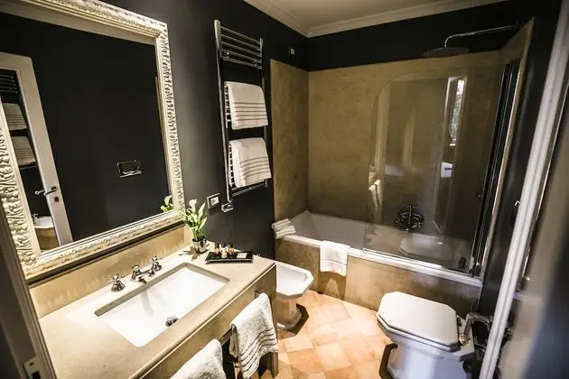 Basic Üç Kişilik Oda, Birden Çok Yatak