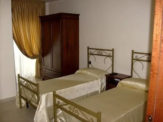 İki Ayrı Yataklı Oda