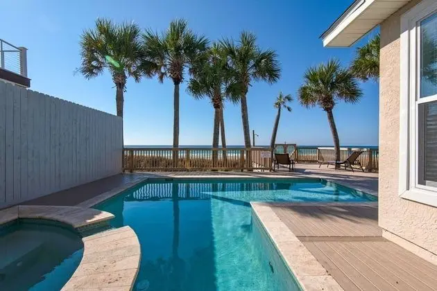 Ev (Parrotdise on the Gulf (5/4))