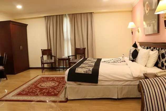 1 Çift Kişilik Veya 2 Tek Kişilik Yatak Standard